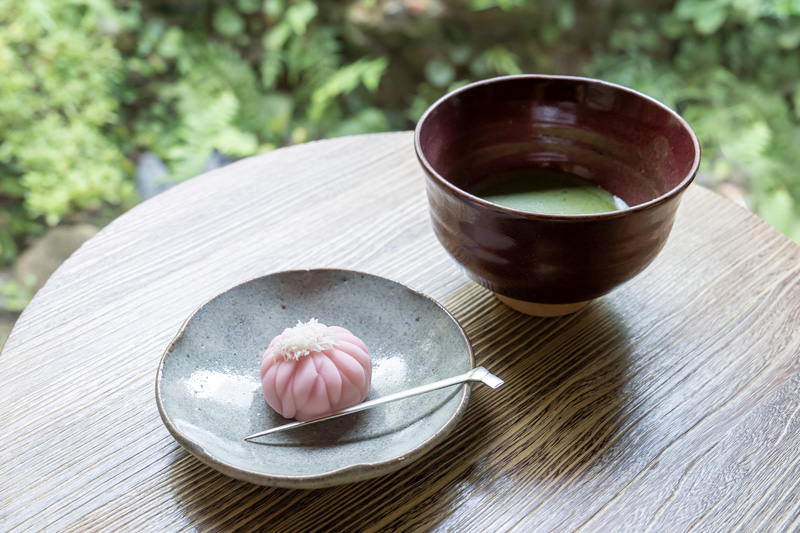 抹茶と茶菓子 / Matcha and sweets